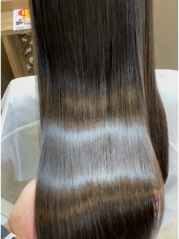 ワンダービューティー オヤマ(WonderBeauty OYAMA)の写真/SNSで話題の"髪質改善美髪トリートメント"も取り扱いあり♪ 思わず触りたくなるような艶髪が叶う☆