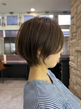 ビューエヒメ(VIEW EHIME) 20代30代40代くすみベージュマッシュショート