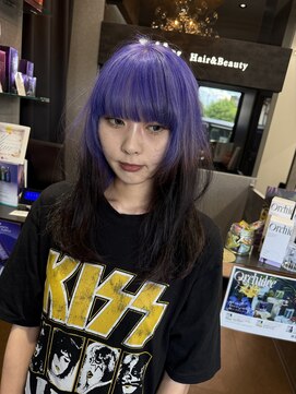 リリー ヘアーアンドビューティー(Lily) 個性派ルーツカラー