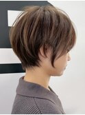 静岡駅ハンサムショートボブショートカット顔周りレイヤーカット