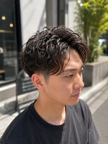 ゼロスバーバー(0's BARBER SHOP)&nbsp;束感無造作スパイラルパーマ縦落ち人気流行メンズマッシュ