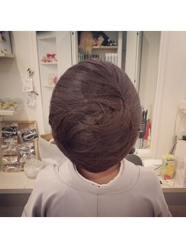 セットサロン フルール(Fleur) 大人上品アップスタイル