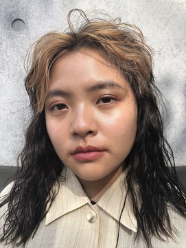 ヴァンダンジュ(Vendange) 前髪point bleach