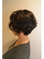 ククー ヘアーアンドメイクアップ(COU COU)&nbsp;ウェーブ・ハンサム・ショート