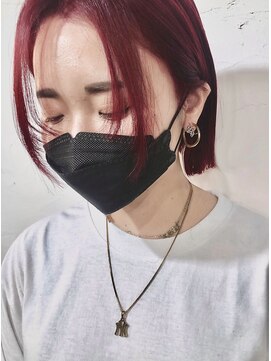 マイレ(maile) 【maile】ブリーチあり/個性派レッドカラー/顔周りレイヤー