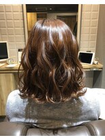 カミケンガレリア(kamiken. galleria)&nbsp;大人かわいい美髪なめらか艶ボブ【カミケンガレリア】