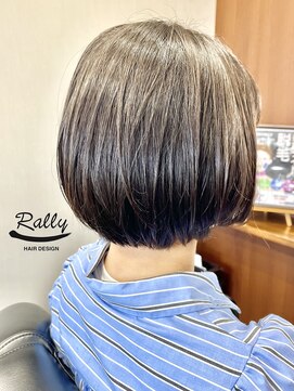 ラリー(Rally) あごラインのショートボブ