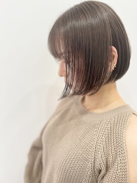 ラフューネ ヨコハマ(Raffune Yokohama) 【高田】ミニボブ×ブリーチ×グレージュ