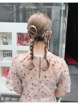 ロレト(Loreto) お呼ばれヘア