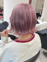 ランテルディ 渋谷(LANTERDIT)&nbsp;ピンクベージュ　ハイトーン　ブリーチ　外ハネミディ