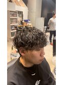 スペインカール/スパイキーショート/フェザーパーマ/刈り上げ