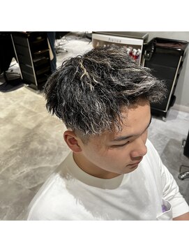 アルーシェ 錦糸町店(Alushe) ツイストスパイラルパーマ×ハイライト