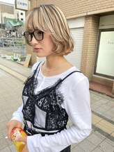 レミー(Remii) ブロンドとブラウンローライト