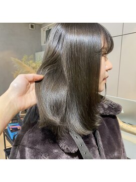 ミント(mint) 【ブリーチなしダブルカラーで濃いめ深めのオリーブグレー】