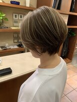 大須賀美容室 けやき通り店&nbsp;白髪ぼかしバレイヤージュハイライト