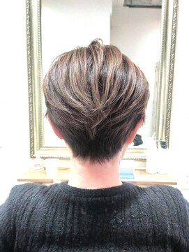 ヘアー グリーン(hair green) 40代50代60代/ハンサムショート/大人ショート