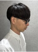 メンズマッシュナチュラルマッシュパーマショートヘア刈り上げ