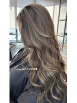 リア 近鉄八尾店(Lia) 外国人風ハイライト