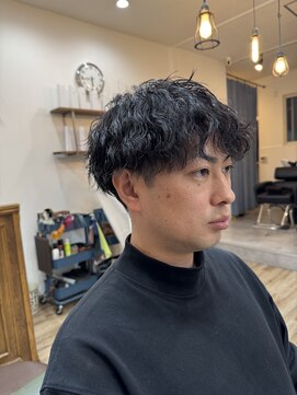 カルム(calmost) 波ウェーブパーマメンズカット眉毛刈り上げ