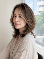 トリッカ 代官山(tricca)&nbsp;脱白髪染めハイライト/くびれレイヤー/透明感ベージュ