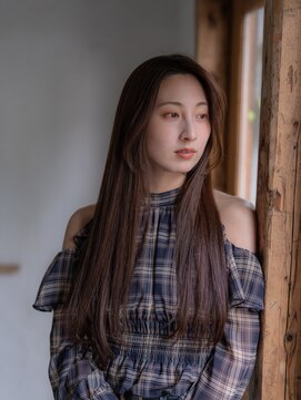 ヘアアンドリラクゼーション シャッセ(Hair&Relaxation SASE) 顔まわりレイヤー