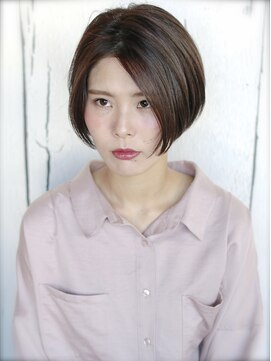 バース(BIRTH) 天神【BIRTH】ギブソンタックノーブルショートボブ