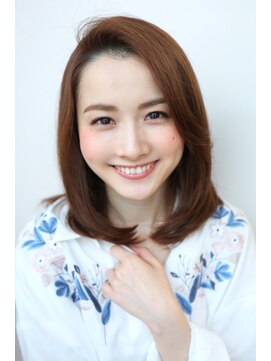 ヘアーズ ギュゼルバヤン(hair’s Guzel Bayan) ふんわりミディ かき上げ/イメチェン