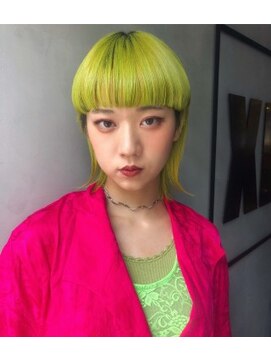 ジーナ(XENA) ライムイエロー