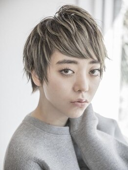 メゾン ヘアー デザイン(Maison hair design)の写真/再現性の高いカットで作りこみすぎないヌケ感のあるショートstyle!計算しつくされた高い技術に扱いやすさ◎