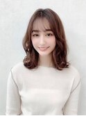 大人ミディアム外ハネ小顔くびれヘア透明感カラー韓国風/表参道
