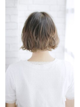 ダブルスタンダードプラスエヌ(W-STANDARD+n) 20代30代40代　主役を張れるリラックスボブ【松山】