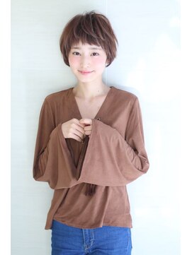 オーロ 緑地公園店(ORO) ローライトアッシュブラウン大人かわいい小顔ワンサイドショート