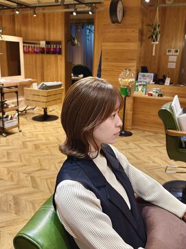 ロコ(loco) 【ニュアンスバング/ミディアム】