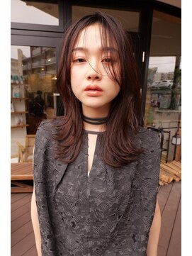 エン クラン バイ ヘッドライト たまプラーザ南口店(en. clan by HEADLIGHT) たまプラーザ/外ハネミディアム/暖色カラー/シースルーバング