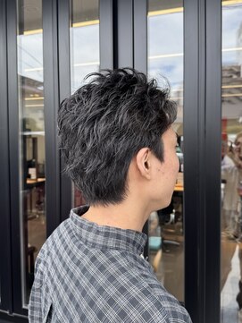 サニーズ(SUNNY'S by CONKS) クセを活かしたメンズベリーショート