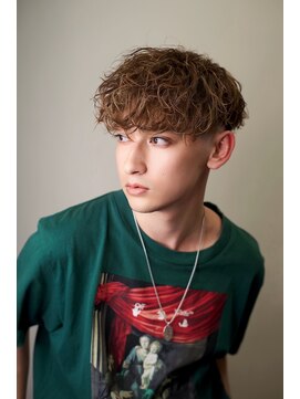 ゴールドシブヤ(GOALD SHIBUYA) スペインカール