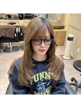 ラピス 横浜(Lapis) ミルクティーベージュシールエクブリーチカラーレイヤーカット