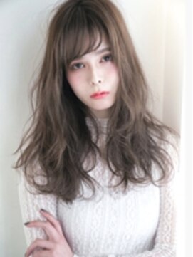 トッカ ヘアアンドトリートメント 難波店 外国人風ほつれウェーブ