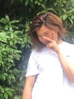 ワンオフ(one-off) ショートボブ