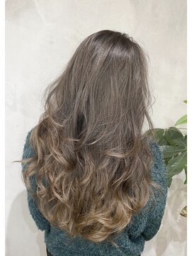 サンヘアアンドメイク(Sa N. HAIR MAKE) グロッシーグラデーション