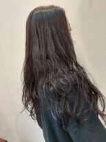 タエビスアリッサム(Taebis Alyssum)&nbsp;ゆるふわロング(ロングパーマ、ふんわりカール)