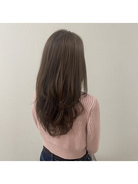 ファースト 泉中央店(first) まろみベージュ、レイヤーカット◎20代30代40代50代