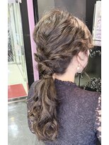 アンリップ ジー(salon unripＧ)&nbsp;A.N 編み込みポニーテール