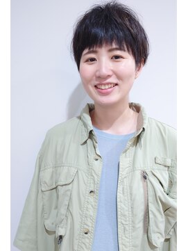 ルッツ(Lutz) 刈り上げないショート