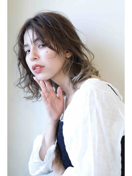 ループ(LOOP) ミディアムレイヤー