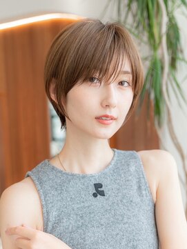 エースハバナ 渋谷(1 HAVANA) 20代30代大人かわいい斜めバングデザインカラーシルキーベージュ