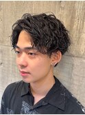 1766黒髪ツーブロック刈り上げツイストスパイラルパーマ