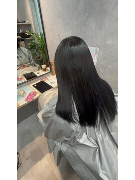 モードケイズ(Aimee by modek’s) うる艶ストレート