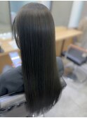 カーキアッシュ