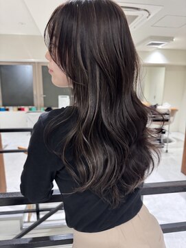 ジル ブラン 福岡(JIL BLAN) ハイライトカラー/ショートカット/レイヤーカット/白髪ぼかし